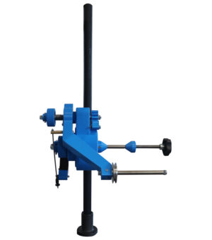 BOBBIN HOLDER WITH COLUMN