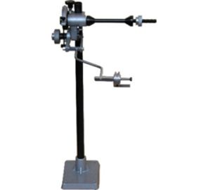 BOBBIN HOLDER WITH COLUMN